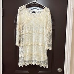 Cal Style Cream Lace Fabric